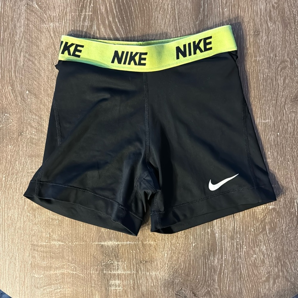 Nike Dri-fit Bike Shorts, Size XS